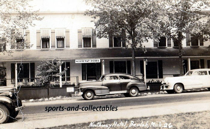 Northway Hotel (Northway Inn) - Old Postcard